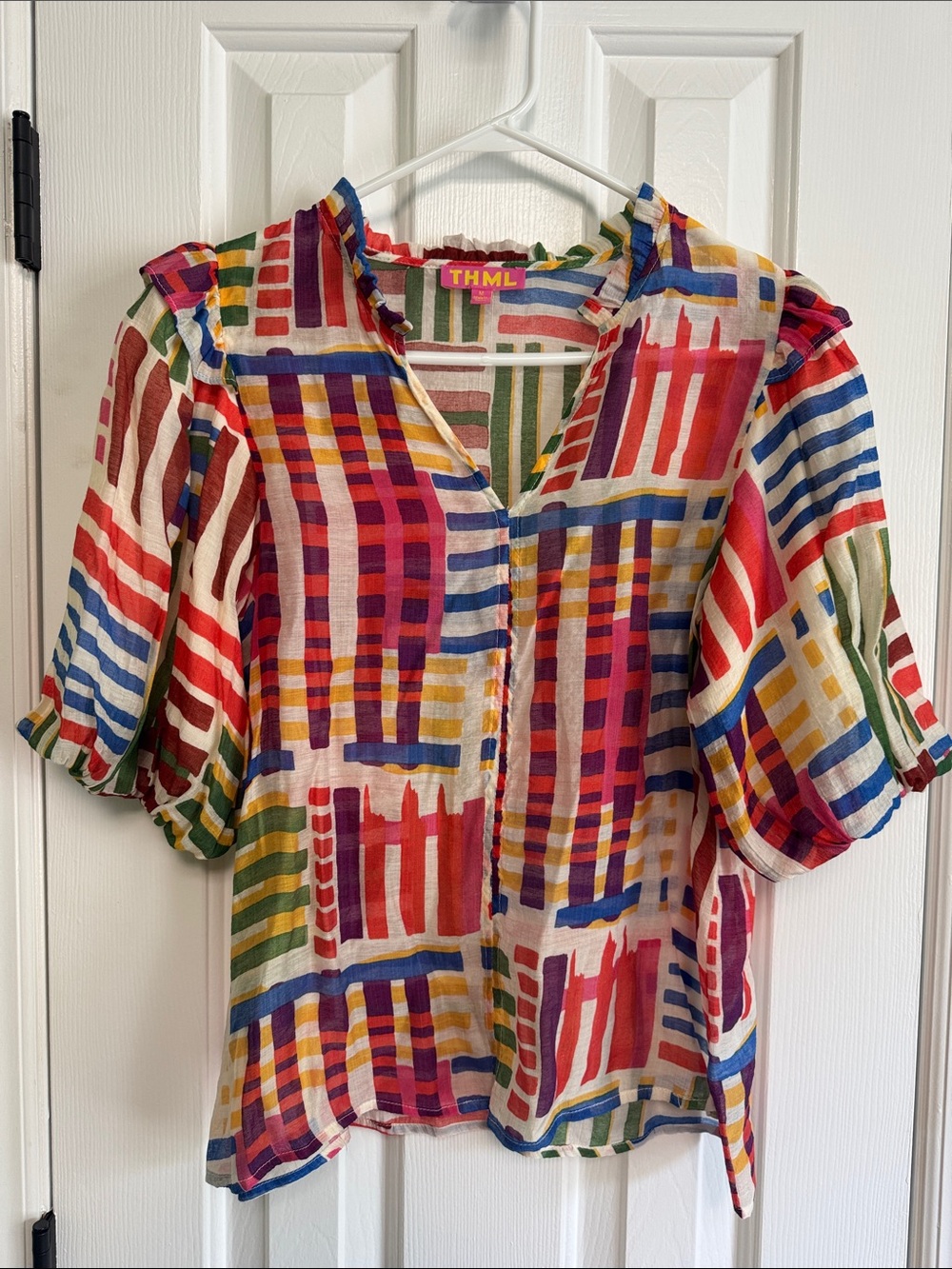 THML Multicolor Abstract Striped Short Sleeve Blouse Size Medium